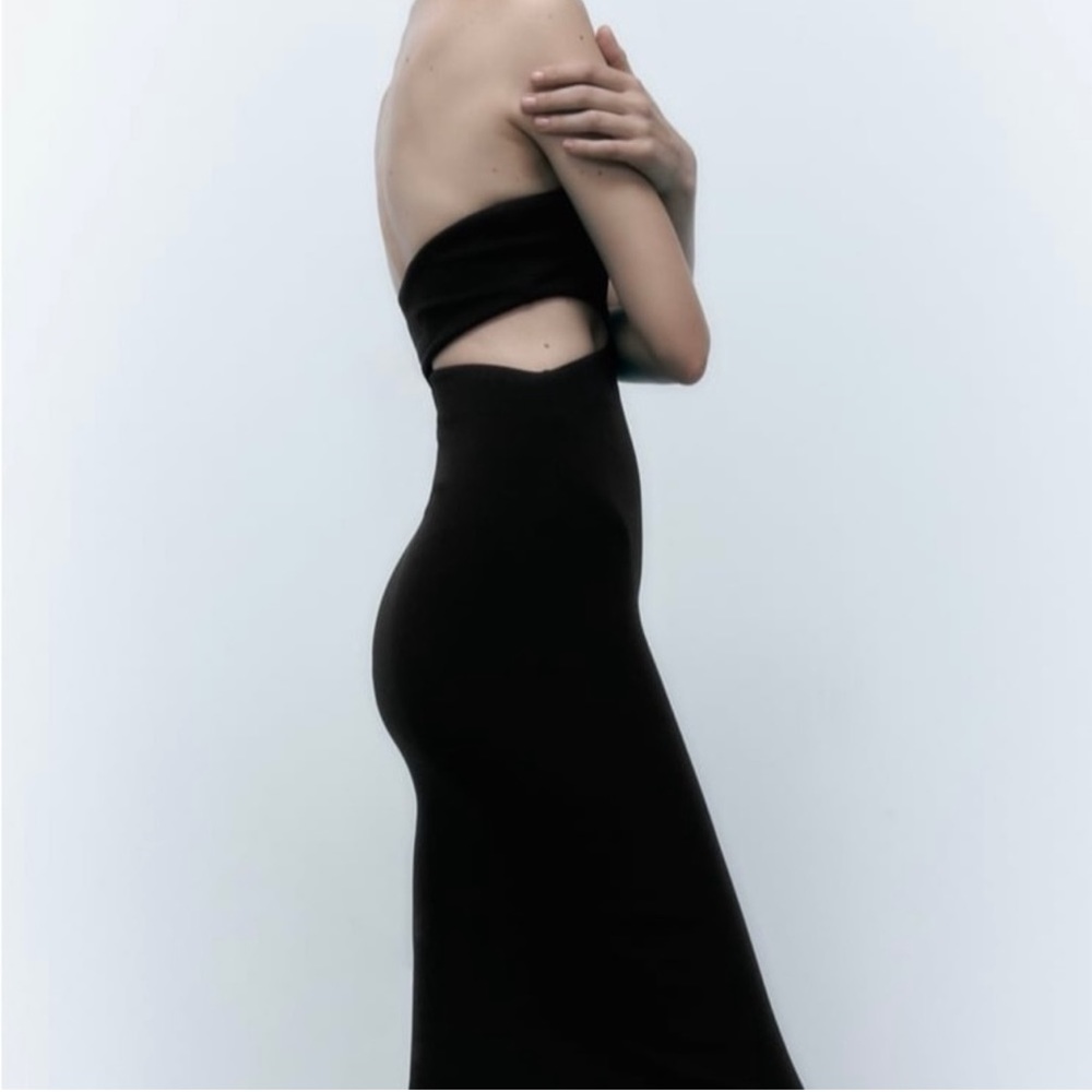 🔅SOLD🔅ZARA GEOMETRIC CUT OUT MIDI DRESS- small - Picture 2 of 10